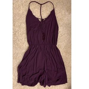 ⚡️ Hollister Dark Purple Romper ⚡️